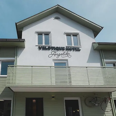 Velotique Angelika - Self-check-in Hotel