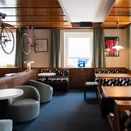 Velotique Angelika - Self-check-in Hotel