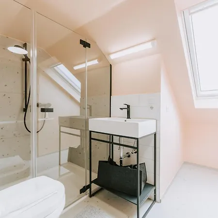 Velotique Angelika - Self-check-in *