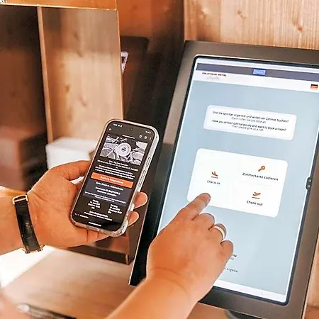 Velotique Angelika - Self-check-in Hard