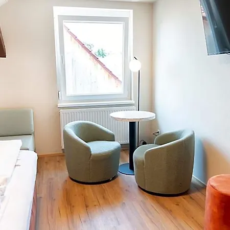 Velotique Angelika - Self-check-in Hotel Hard